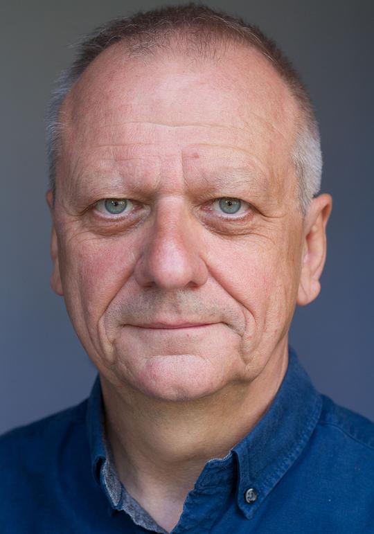 本·布拉德肖 Ben Bradshaw