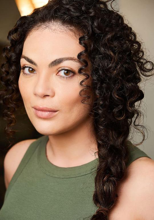 乔瓦尼·克鲁兹 Giovannie Cruz