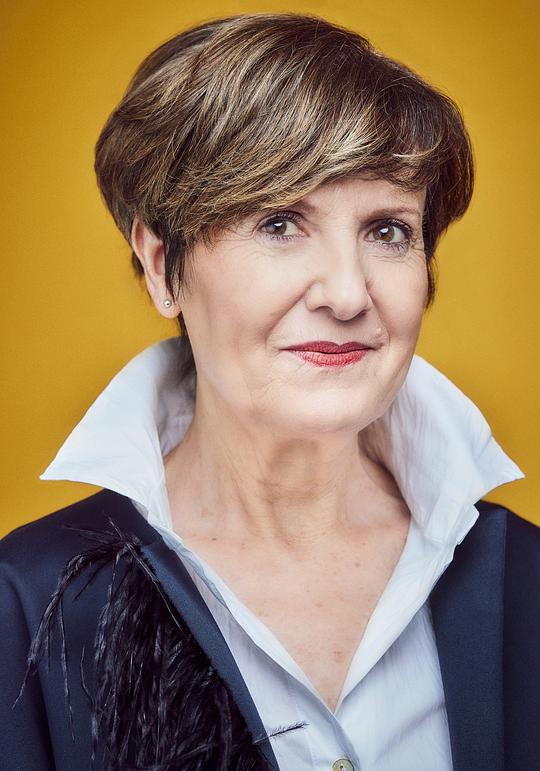 安·加巴拉因 Ane Gabarain