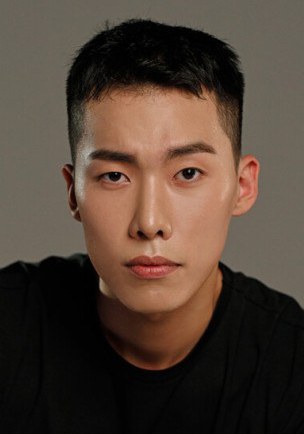 黄成彬 SungBin Hwang