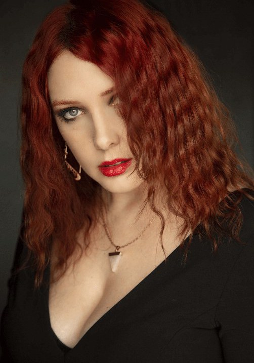 艾丽西亚·奥伯勒·法默 Alicia Oberle Farmer