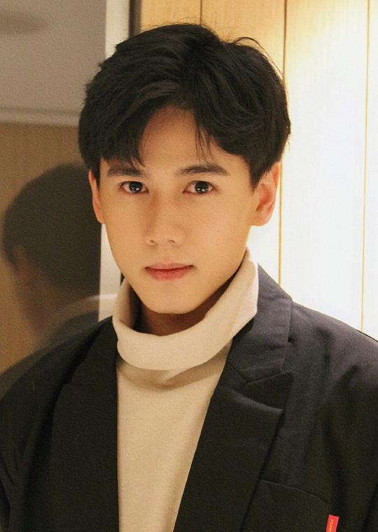 闵星翰 Xinghan Min