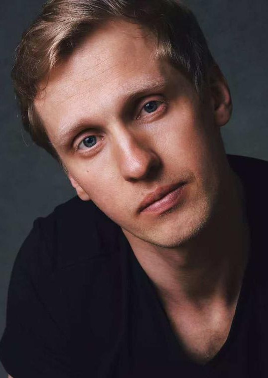 德米特里·安东诺夫 Dmitry Antonov