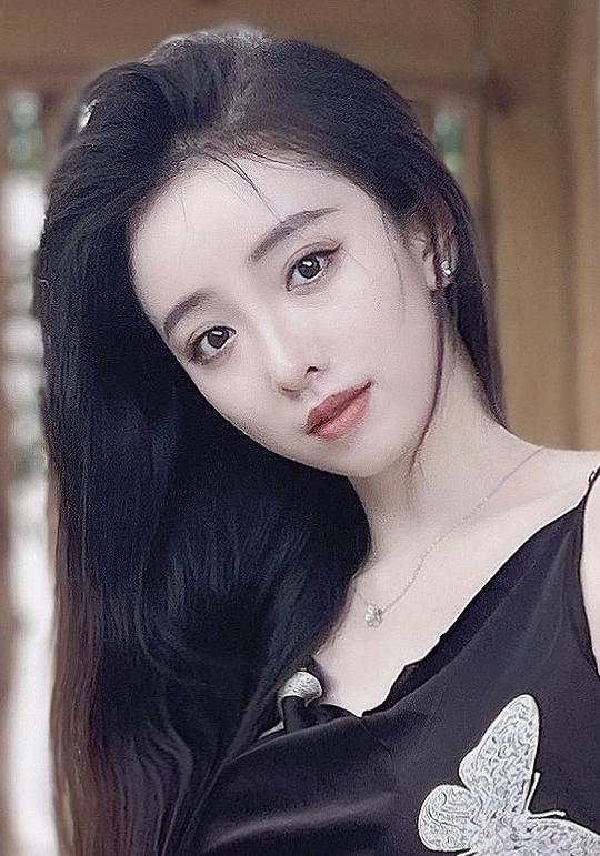 吴青芷 Qingzhi Wu