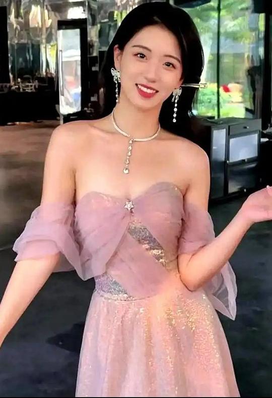 时童 Shi Tong