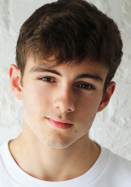 艾力厄特·翰纳 Elliott Hanna