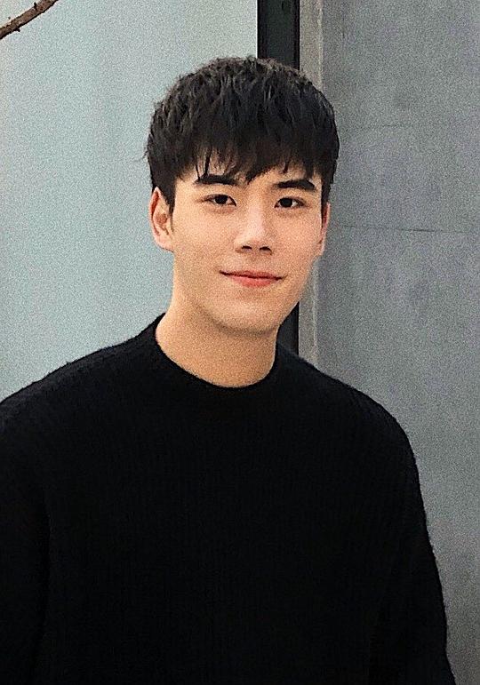许焱磊 Yanlei Xu
