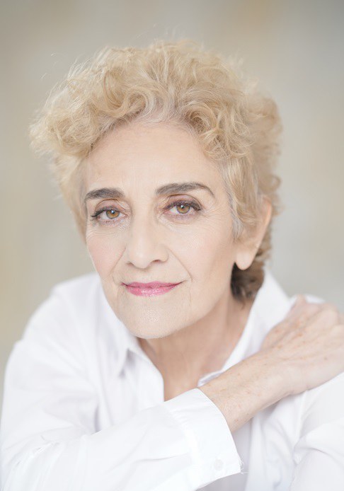 康斯薇洛·特鲁希略 Consuelo Trujillo