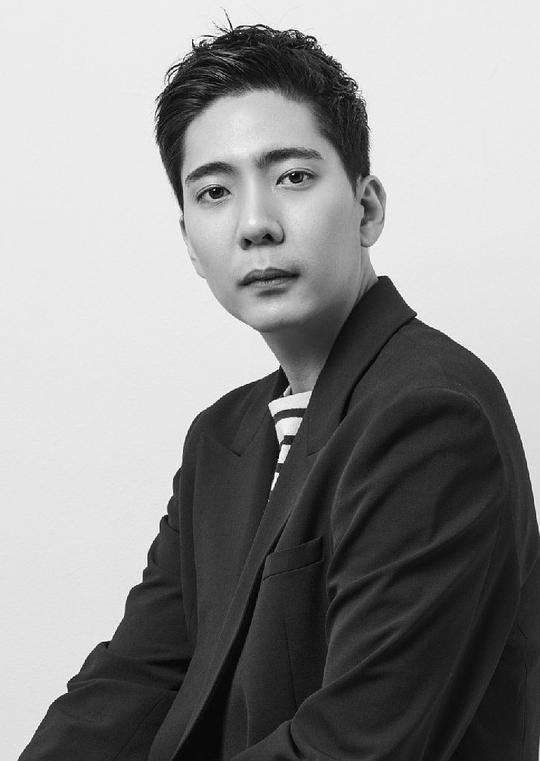 申锡镐 Seok-ho Shin