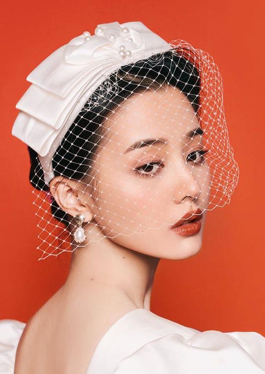 张楚萱 Chuxuan Zhang