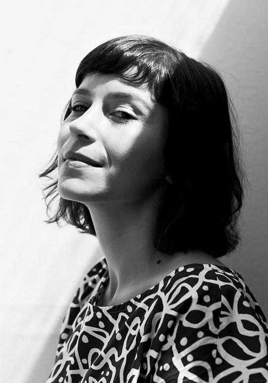 克里斯塔·法亚特 Crista Alfaiate