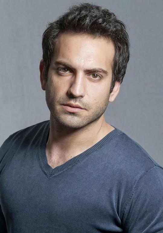 布格拉·古索伊 Bugra Gülsoy