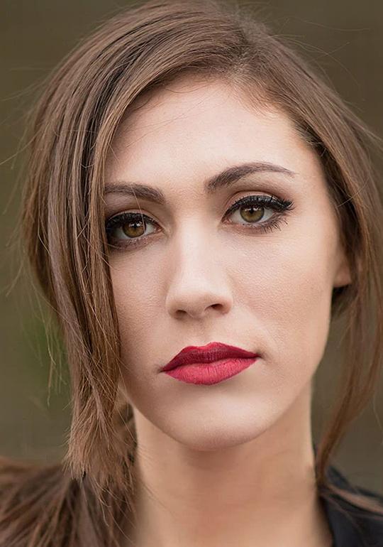凯特琳恩·杜波夫 Katelynn Dubow