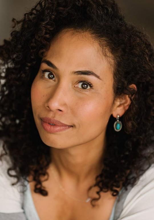 珍·凡·伊普斯 Jen Van Epps