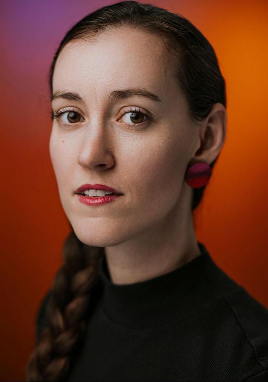薇拉·达里安 Willa Darian
