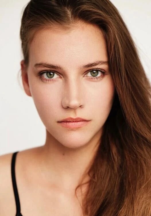 奥里亚娜·勒曼 Oriana Leman