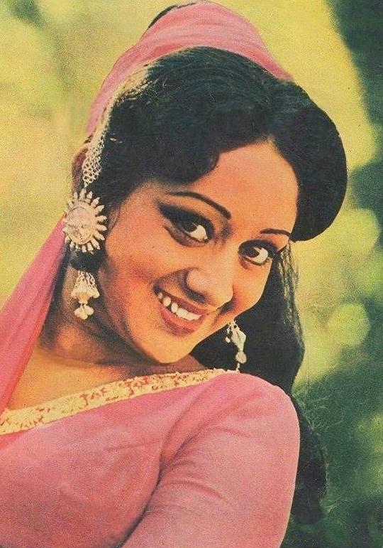 宾迪雅·戈斯瓦米 Bindiya Goswami