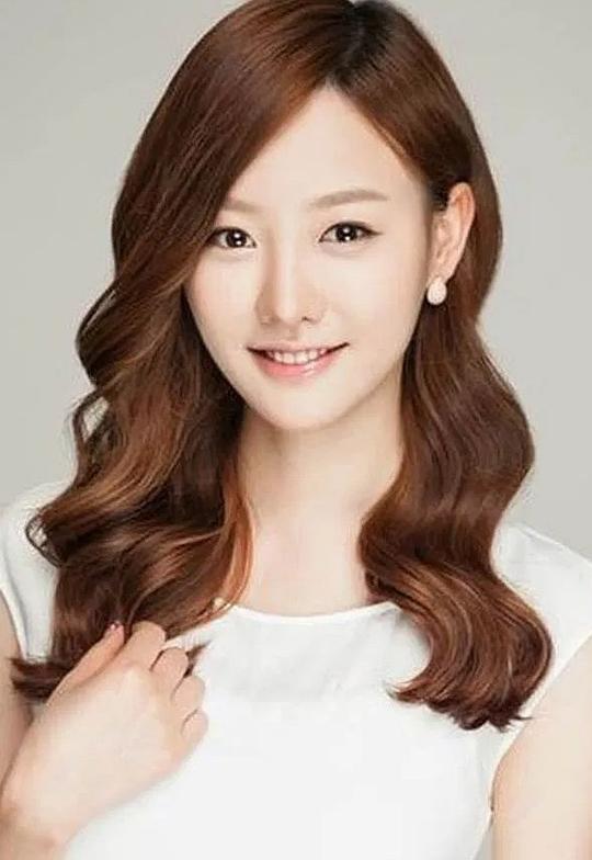 孙永柳 Sun-Young Yoo