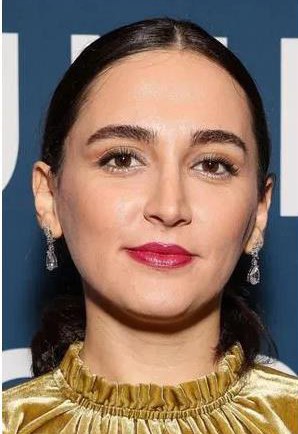 马赫萨·罗斯塔米 Mahsa Rostami