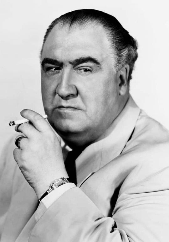 弗朗西斯·L·沙利文 Francis L. Sullivan