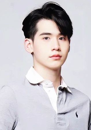 澈戚克·差努恩儒杰·斯拉萨希塔特 Check Chanunruj  Sirasasitat