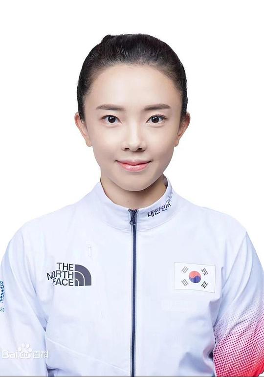 田志希 Jeon Ji-hee