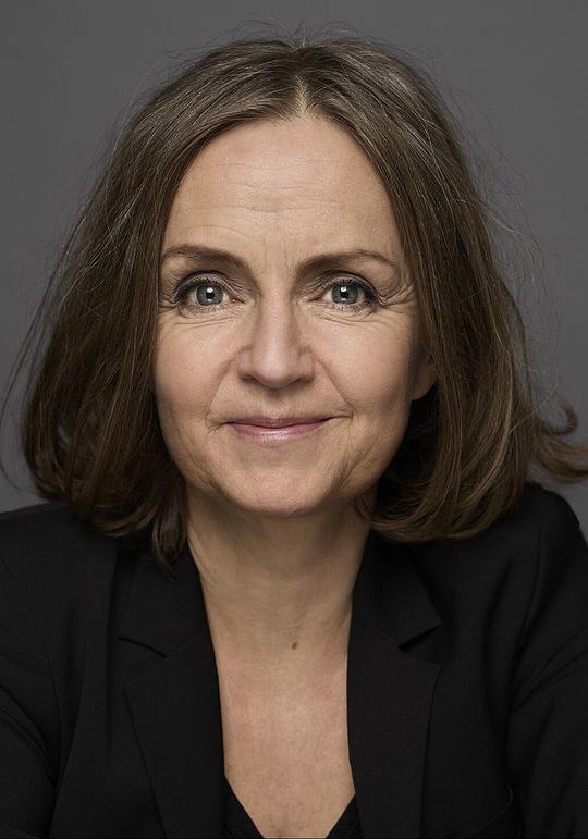 皮娅·哈尔沃森 Pia Halvorsen