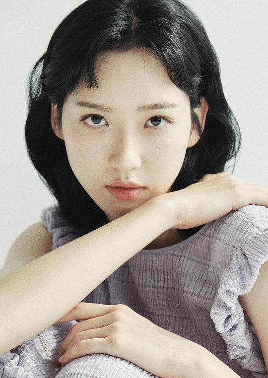 韩智贤 Ji-hyun Han