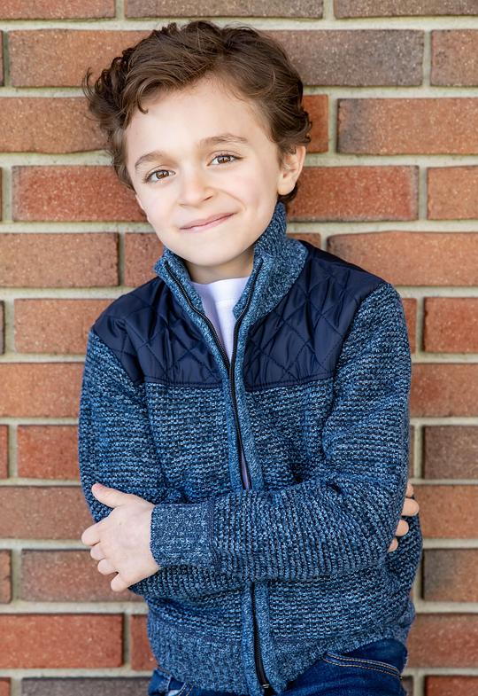 弗兰基·德马约 Frankie DeMaio