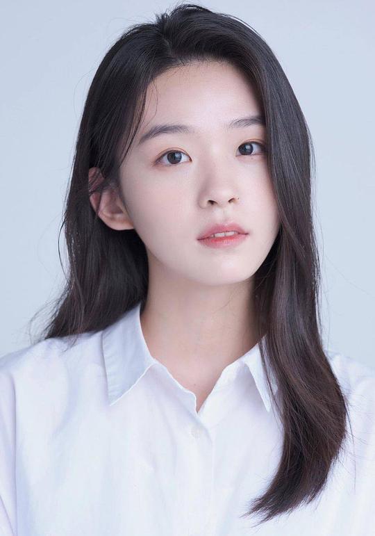 金施恩 Si-Eun Kim