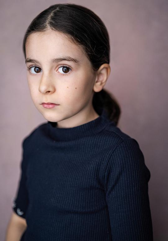 伊斯拉·麦克雷 Isla McRae