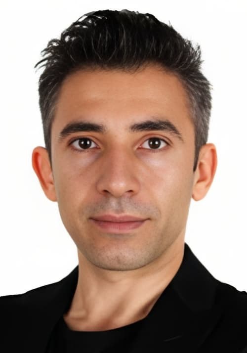 默特·图拉克 Mert Turak