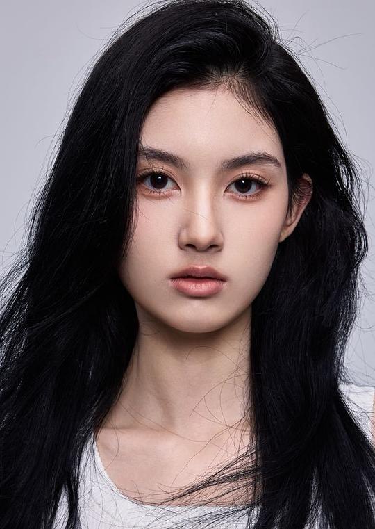 高嘉妍 Jiayan Gao