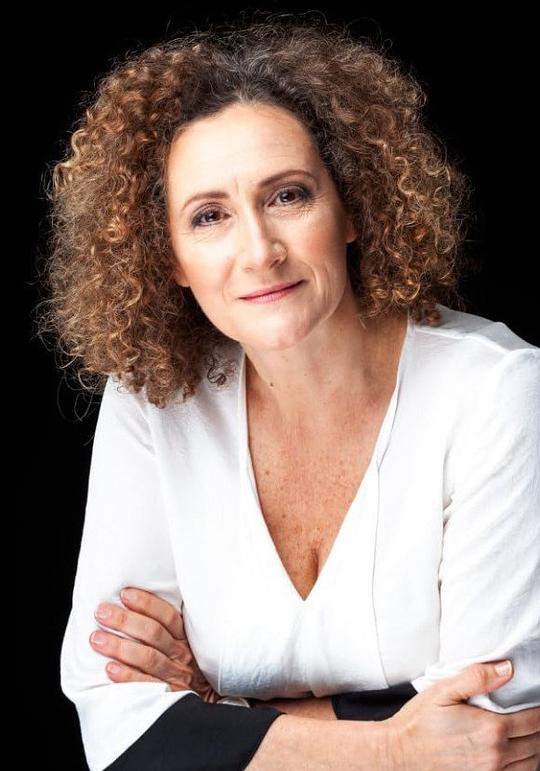 路易莎·克鲁兹 Luísa Cruz