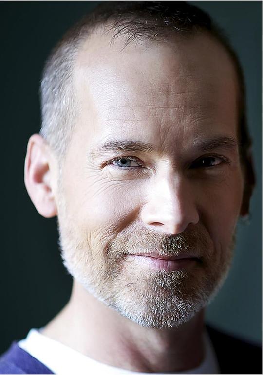 劳瑞·林德 Laurie Lynd