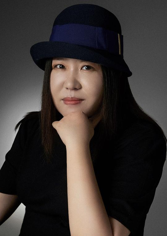 王奕丁 Yiding Wang