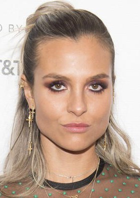 米齐·佩罗内 Mitzi Peirone