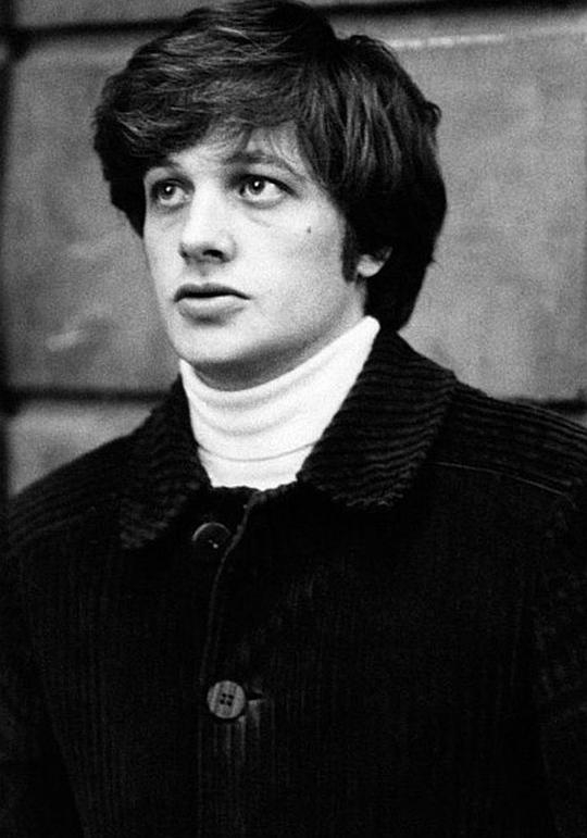 里诺·卡波利奇奥 Lino Capolicchio