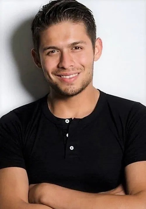 大卫·卡斯塔尼达 David Castañeda
