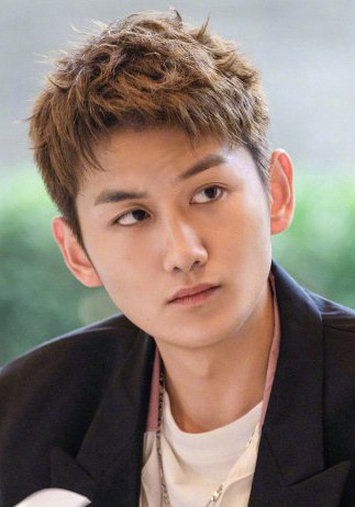 周劢劼 Maijie Zhou