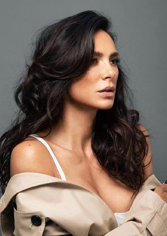 维尼亚·马查多 Viña Machado