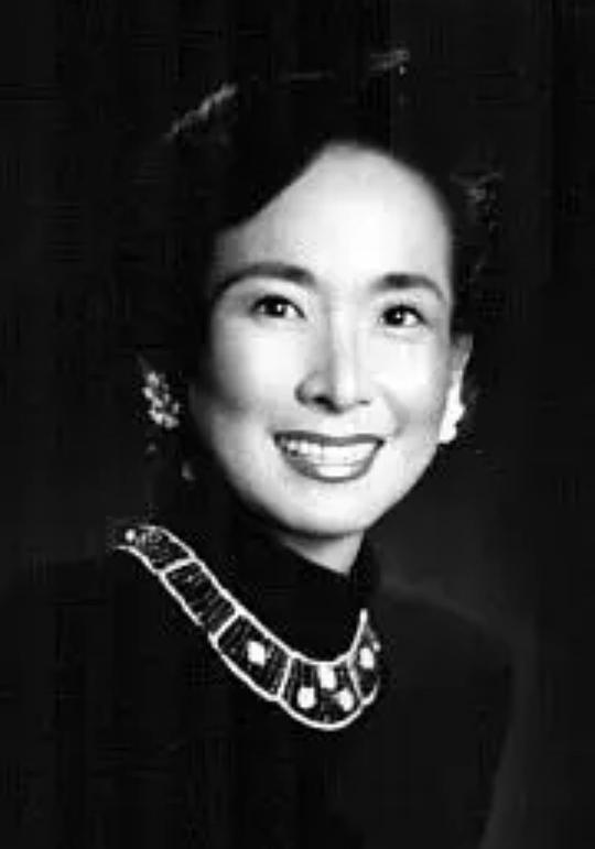 毛妹 Christine Mao