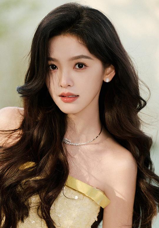 章若楠 Ruonan Zhang