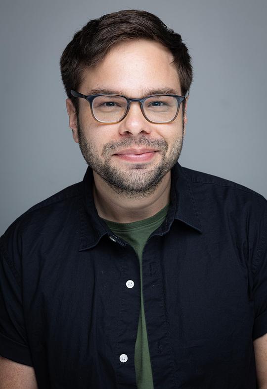 查理·塞斯顿 Charlie Saxton