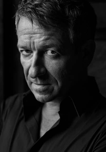 西恩·帕特维 Sean Pertwee
