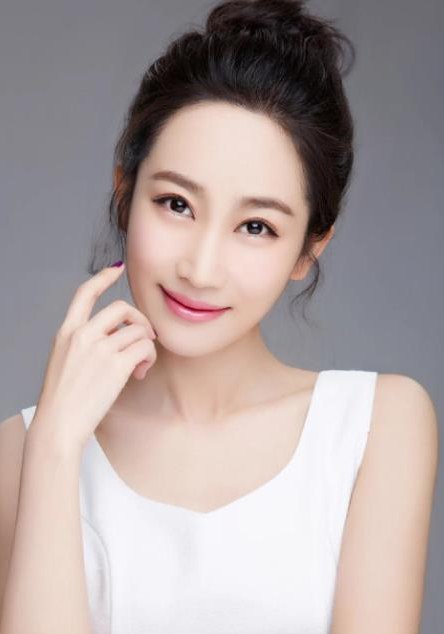 李东格 Dongge Li