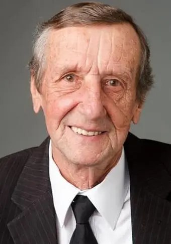 格雷厄姆·罗尔斯 Graham Ralls