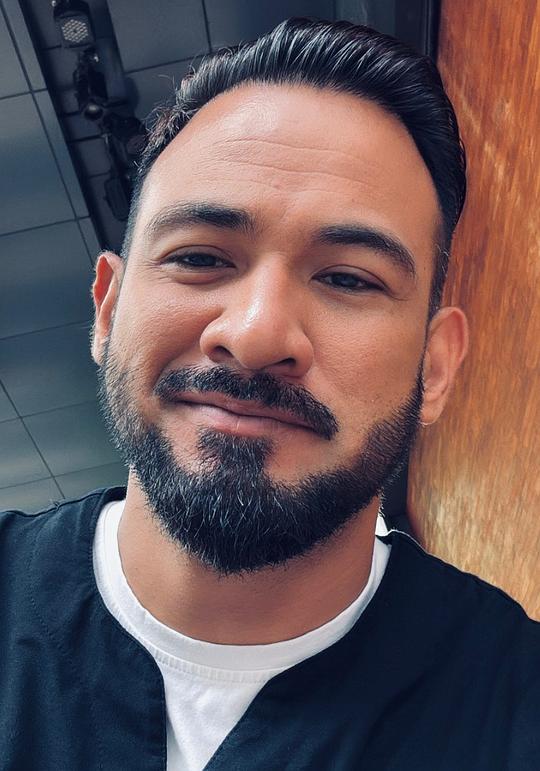 Sharnaaz Ahmad Sharnaaz Ahmad