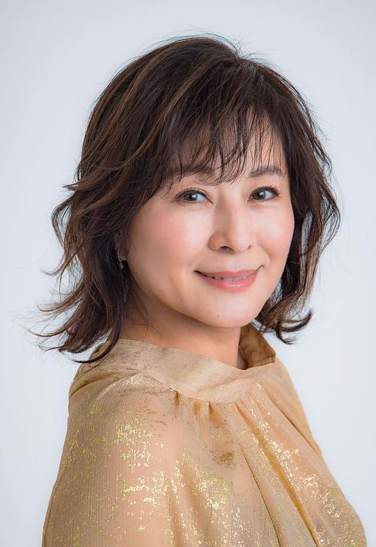 冈麻由美 Mayumi Oka