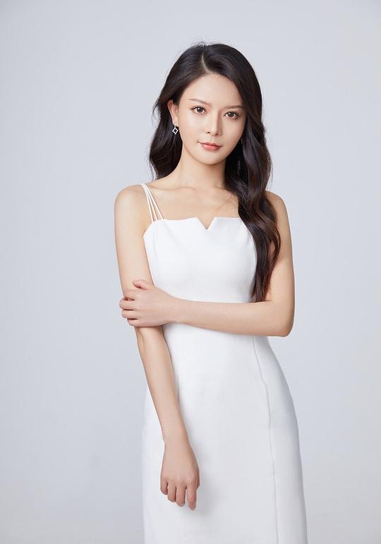 周微微 Weiwei Zhou